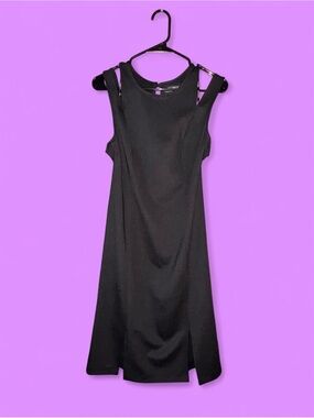 Forever 21 Black Sleeveless Midi Dress